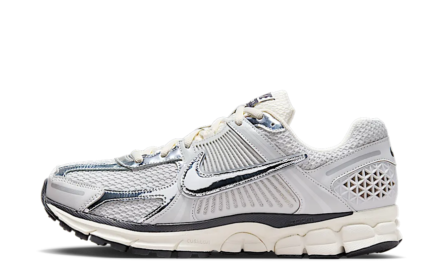 Nike Zoom Vomero 5 Chrome: stile cromato e ammortizzazione leggera per correre