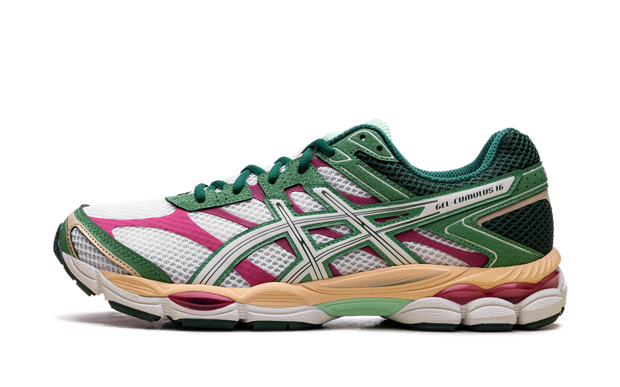 ASICS Gel-Cumulus 16 Green Cream Ivory: el runner de archivo que se ha colado en el street style de 2026