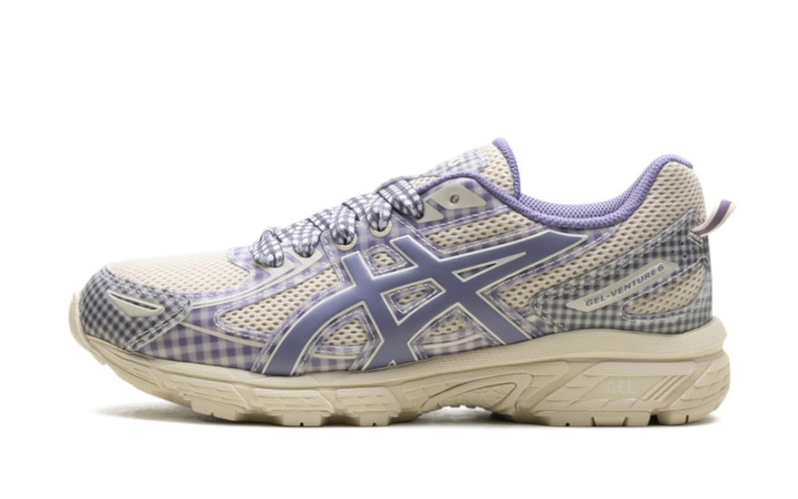 ASICS Gel-Venture 6 Story mfg. Vanilla Violet Quartz Gingham — Trail urbano con estilo