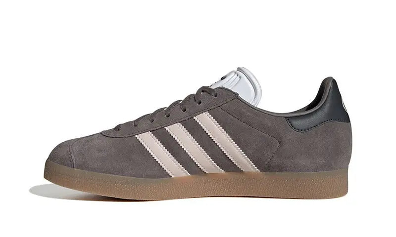 Adidas Gazelle Carbone Fango Malva — Scarpe retrò con tocco malva