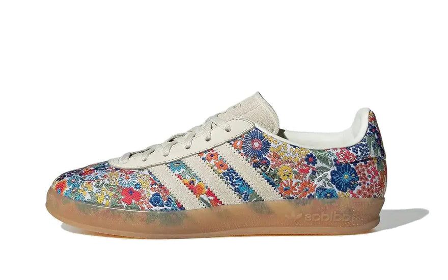 Adidas Gazelle Indoor Liberty London Floral Embroidery: clásico con bordado floral que enamora