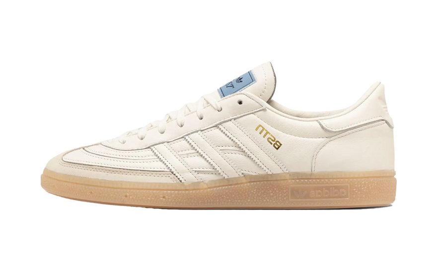 Adidas Handball Spezial BSTN O.G. With A Twist Cream White: la Spezial con ADN de Copa Mundial