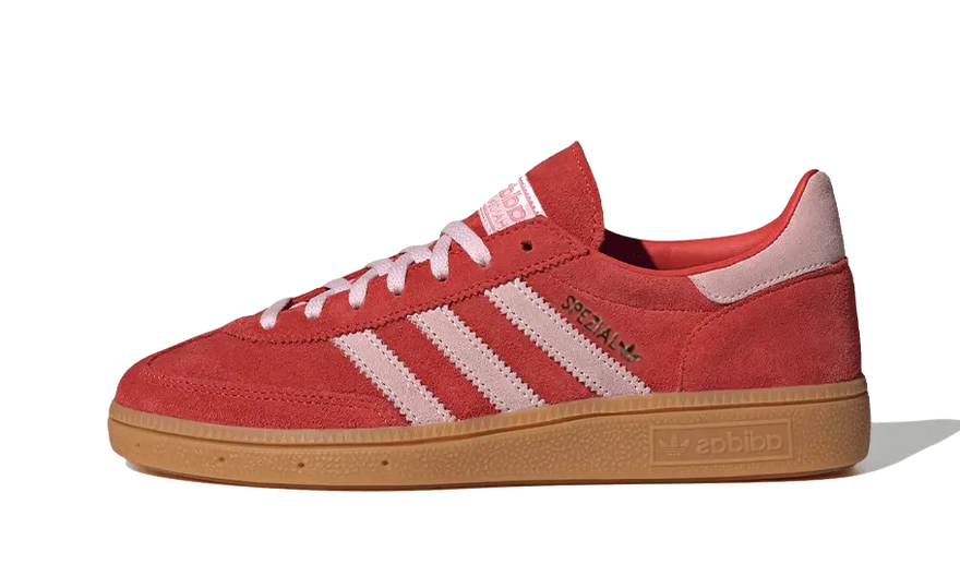 Adidas Handball Spezial Bright Red Clear Pink — Το κόκκινο αθλητικό παπούτσι που κυριαρχεί στον δρόμο και στο γήπεδο