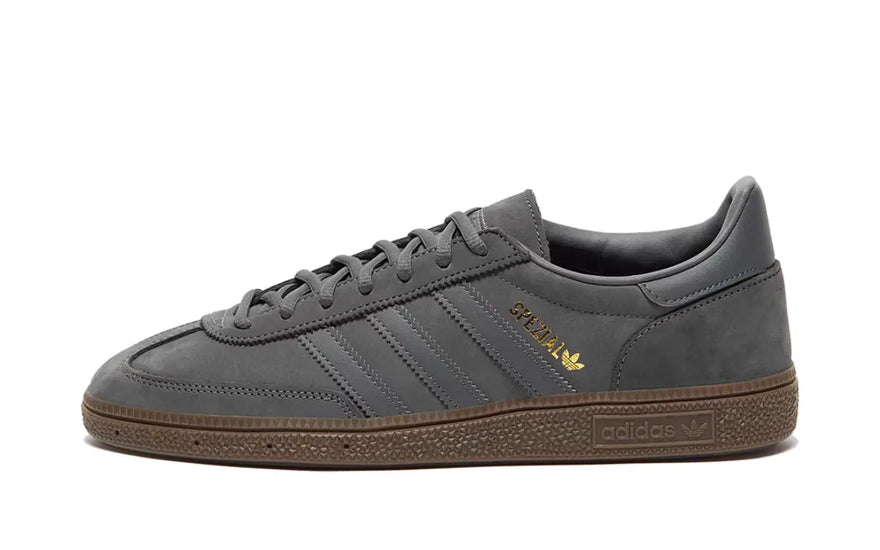 Adidas Handball Spezial Grey Carbon: estilo retro y comodidad urbana