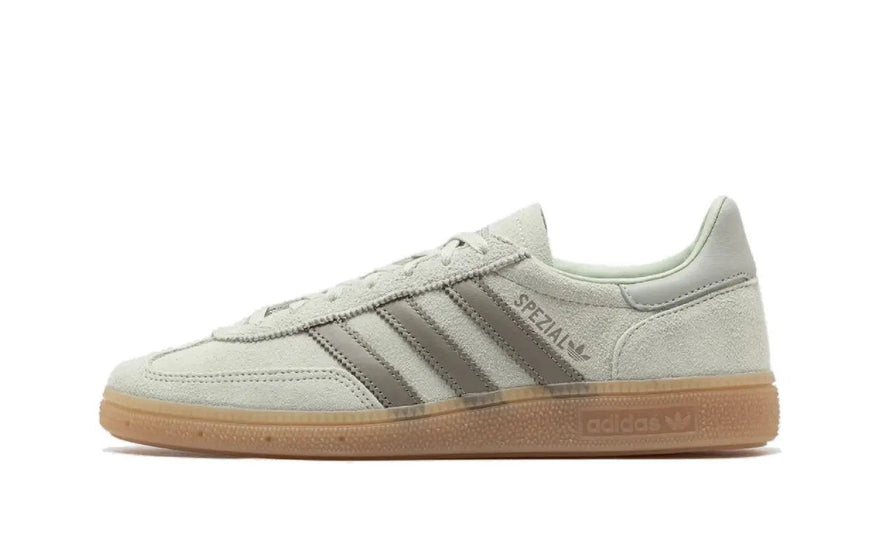 Adidas Handball Spezial Linen Green Silver: retro, comfortable and ready for your look