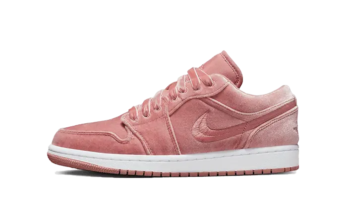 Air Jordan 1 Low SE Pink Velvet: Το ροζ βελούδο που μεταμορφώνει το ντύσιμό σου