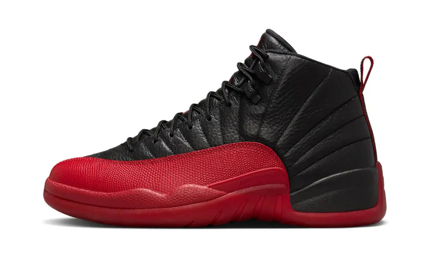 Air Jordan 12 Retro Flu Game (2025) — czerwono-czarny styl na ulicę i boisko