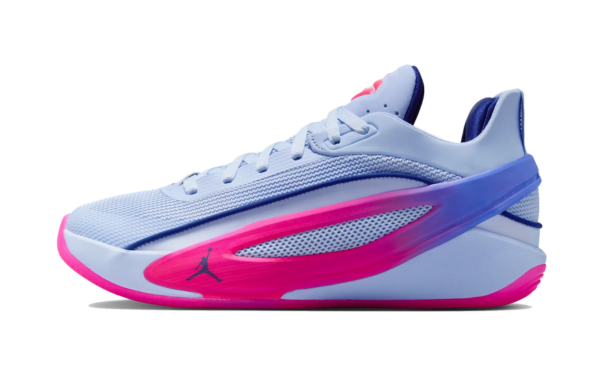 Air Jordan 5 Luka Familia: la Luka 5 en azul y rosa que se lleva dentro y fuera de la cancha