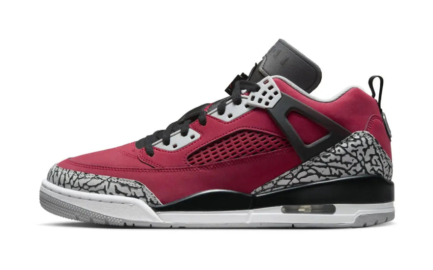 Air Jordan Spizike Low Toro: Bold style and performance for the street and the court