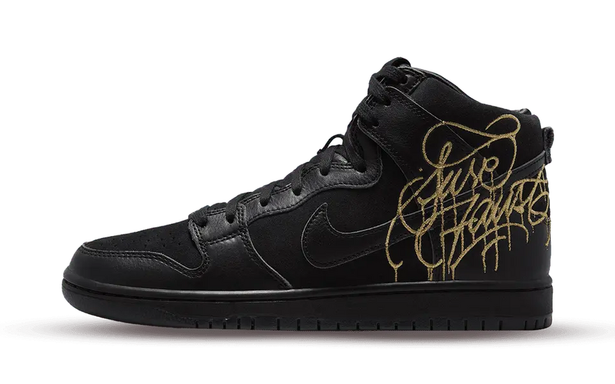 FAUST x Nike SB Dunk High Black and Metallic Gold: De Dunk High in Zwart en Metaalachtig Goud die je Nodig Hebt