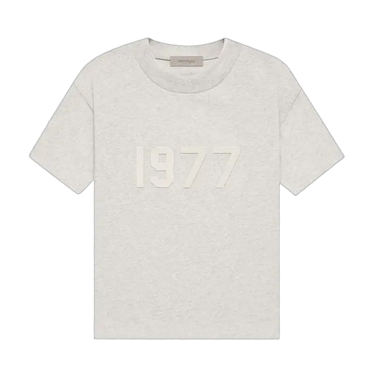 Fear Of God Essentials SS22 1977 T-shirt Light Oatmeal: the essential streetwear T-shirt