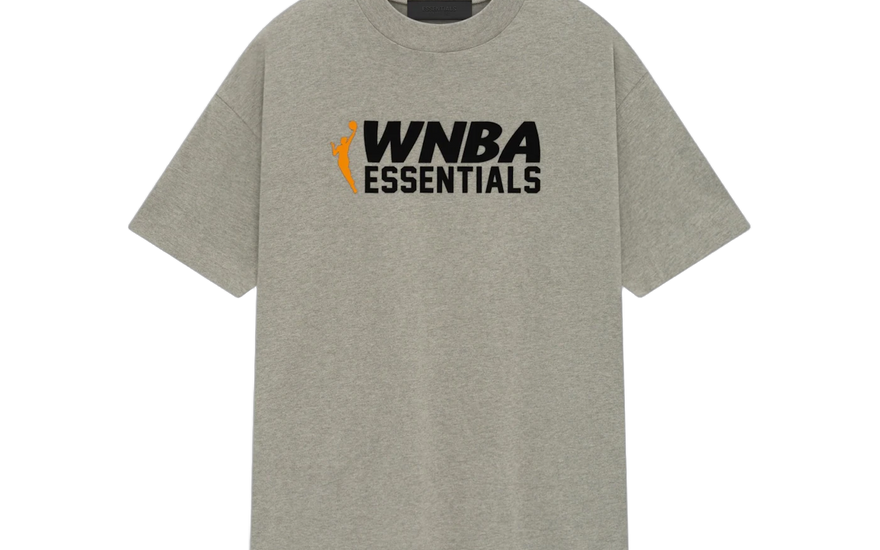 Fear of God Essentials WNBA T-Shirt Warm Heather: la camiseta que convirtió el merch deportivo en streetwear de lujo