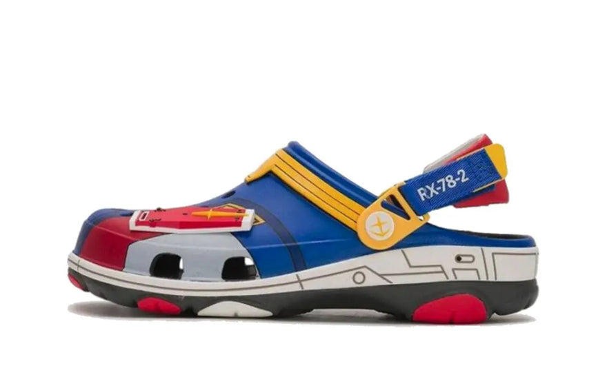 Gundam RX-78-2 x Crocs Zoccolo Tutto Terreno: Lo zoccolo definitivo per appassionati e stile urbano