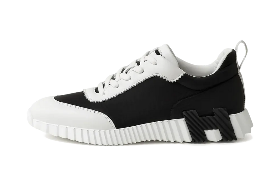 Hermes Paris Bouncing Black White: opiniones, tallas y cómo combinarlas en 2026