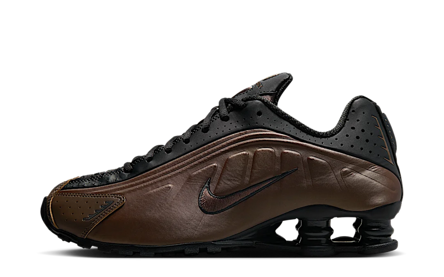 Nike Shox R4 Ironstone Off Noir: Estilo urbano e amortecimento icónico