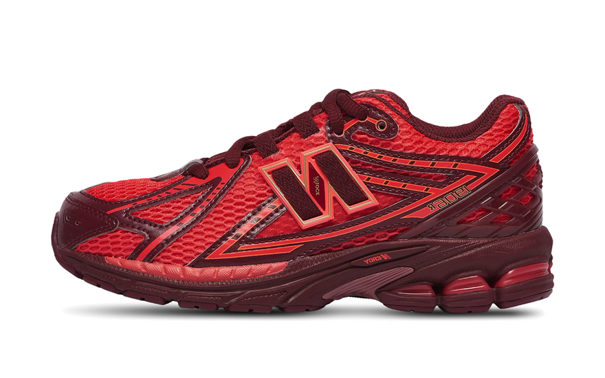 New Balance 1906R Mercury Red Crimson: Zapatillas rojas retro con actitud urbana