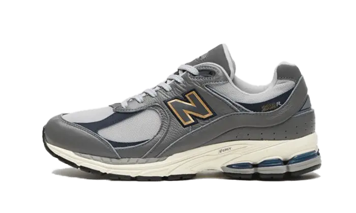 New Balance 2002R Castlerock: urban style and everyday comfort