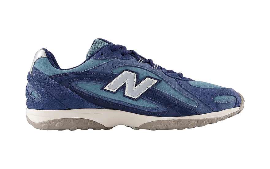 New Balance 204L Navy Salt Watre: la silueta estrecha que domina 2026 (review, tallas y looks)