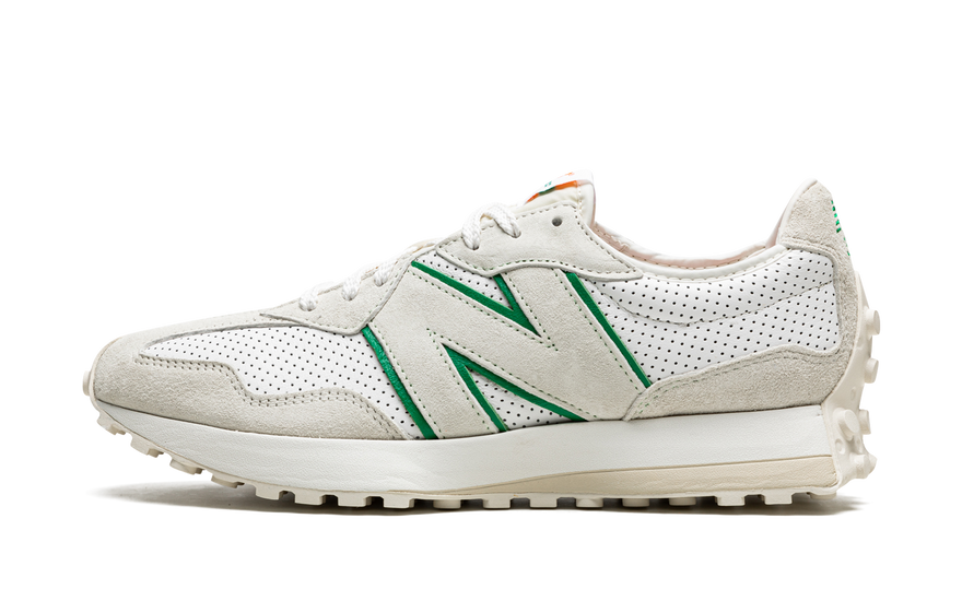 New Balance 327 Casablanca Green Logo: estética retro y confort urbano