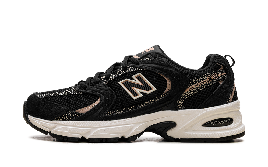 New Balance 530 Black Flat Taupe: la dad shoe más discreta para llevar a diario