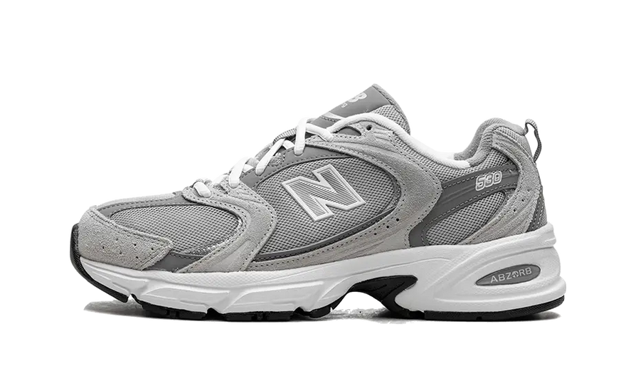 New Balance 530 Nor de ploaie: pantoful sport care îmbină stilul urban și confortul