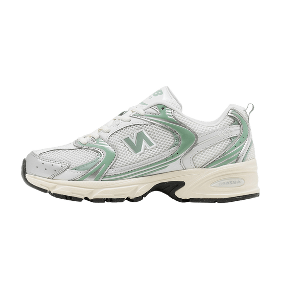 New Balance 530 Silver Metallic Mosaic Green: la plata con acento verde que domina 2026