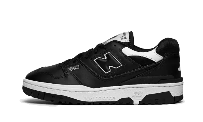 New Balance 550 Black White: la zapatilla retro que eleva tu street style