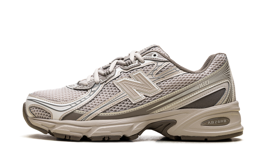 New Balance 740 Dockside Timberwolf Sea Salt: la runner Y2K que se ha colado en todos los feeds de 2026