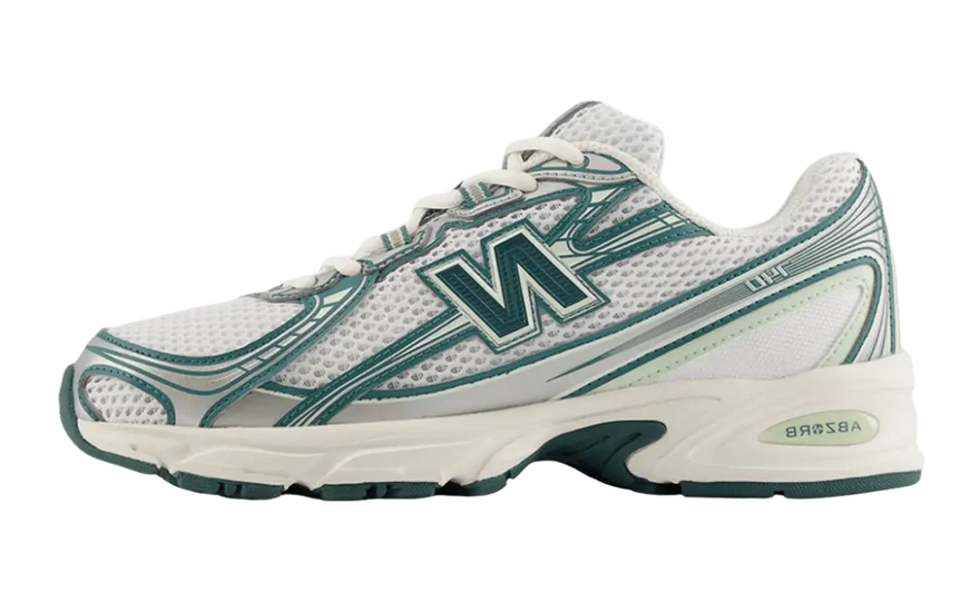 New Balance 740v2 Bianco Verde Palude: stile e ammortizzazione per la tua quotidianità