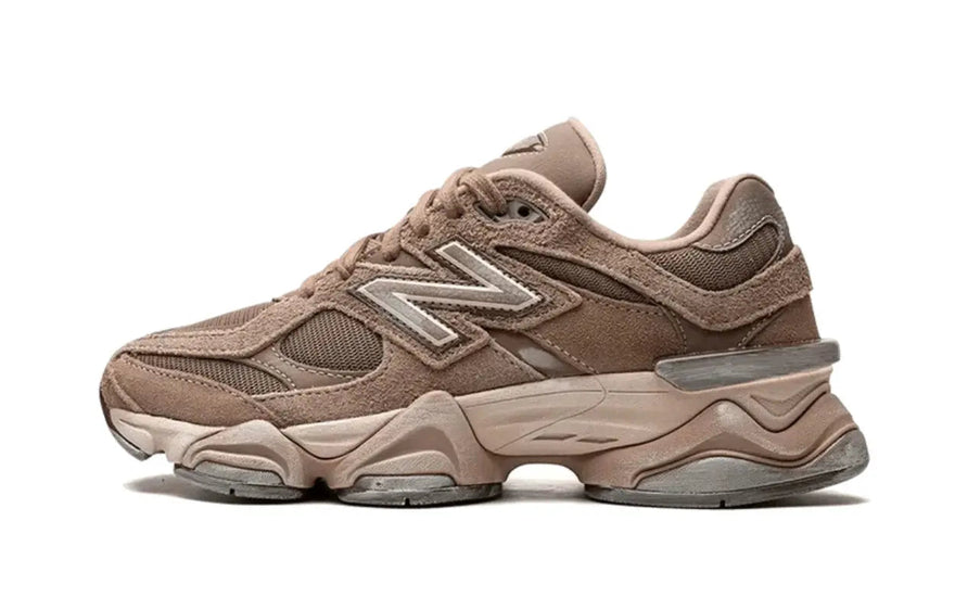 New Balance 9060 Mushroom Timberwolf: der unverzichtbare Sportschuh, der Stil und Bequemlichkeit verbindet