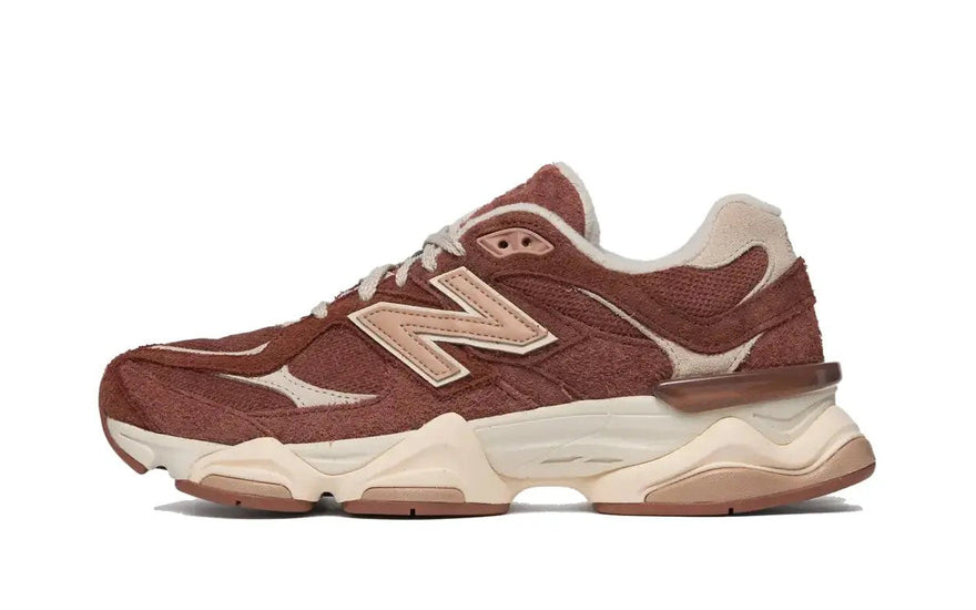 New Balance 9060 Rich Oak: die erdtonfarbenen Schuhe, die dein Kleiderschrank braucht