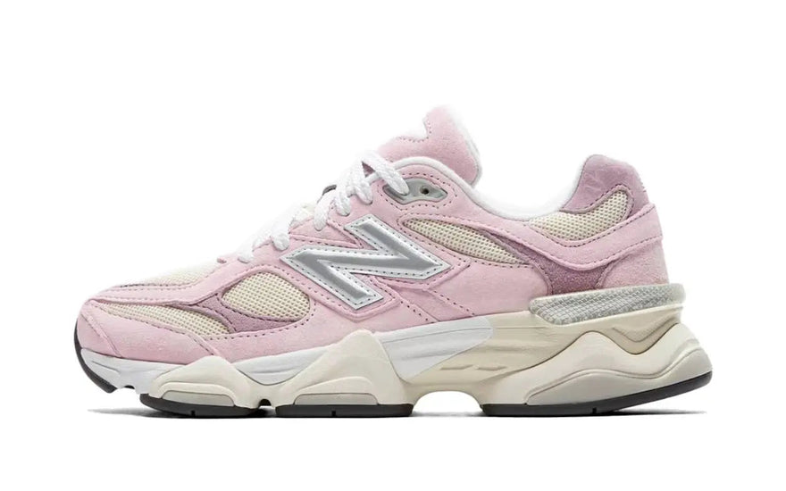 New Balance 9060 Rose Sugar Angora: la zapatilla rosa que transforma tu look