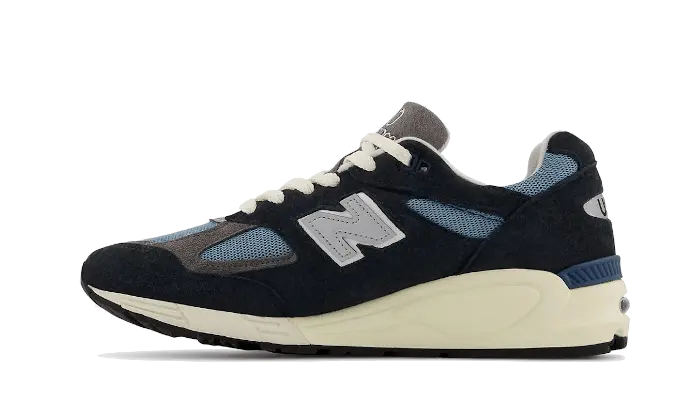 New Balance 990 V2 MiUSA Teddy Santis Navy Castlerock: Minimalismus und einzigartiger Komfort