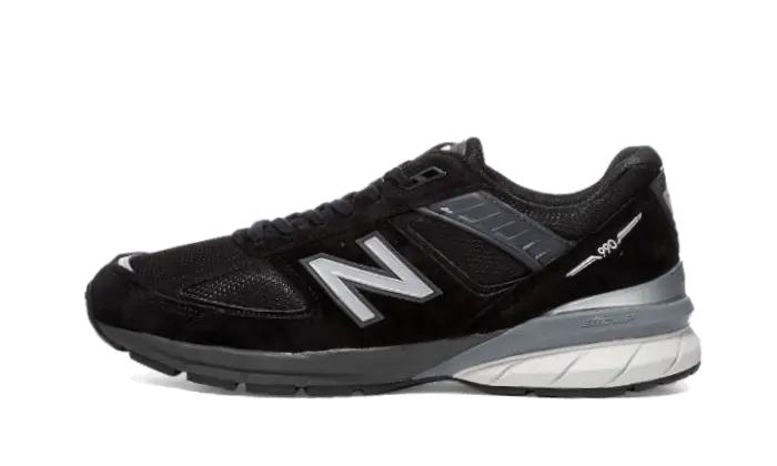 New Balance 990 V5 Black: La sneaker negra imprescindible para correr y el día a día