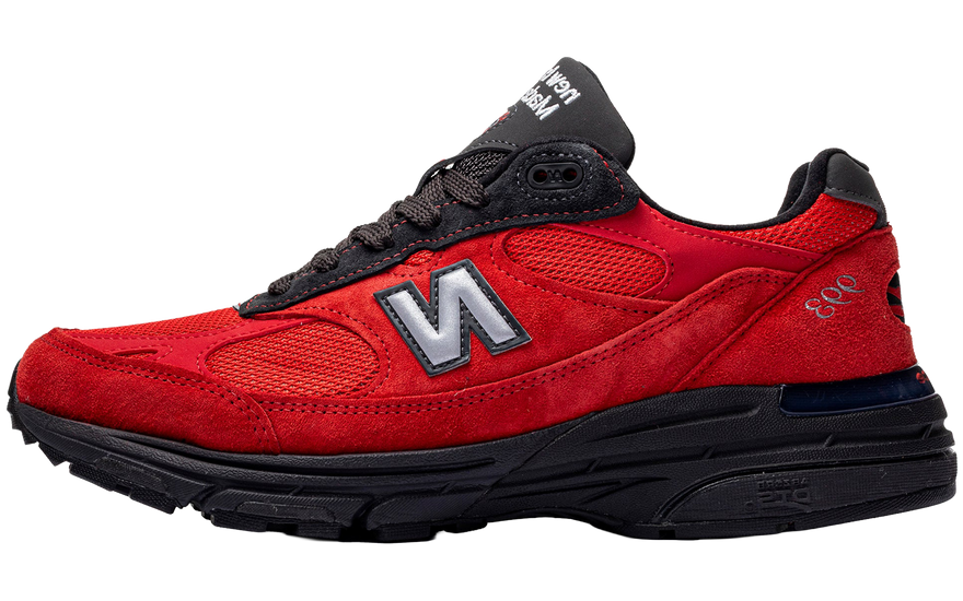 New Balance 993 MiUSA Red Black: la dad shoe Made in USA que domina 2026