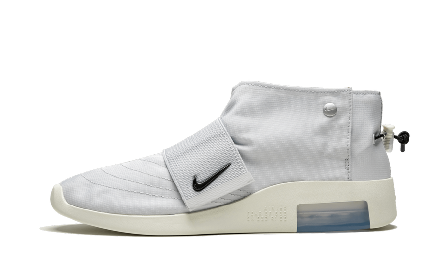 Nike Air Fear Of God Moccasin Pure Platinum: la sneaker sin cordones que redefine el lujo urbano