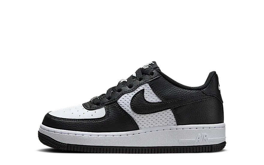 Nike Air Force 1 Low Black White Mesh: Il classico reinventato per la strada