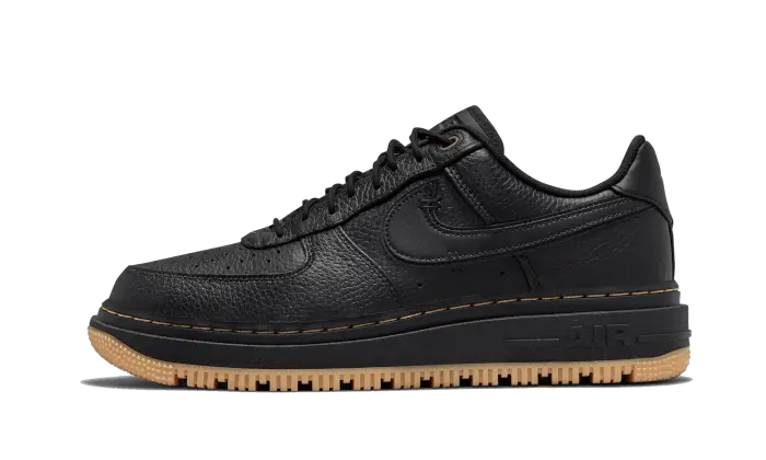 Nike Air Force 1 Low Luxe Svart Gummi: Den svarta klassikern som lyfter din stil