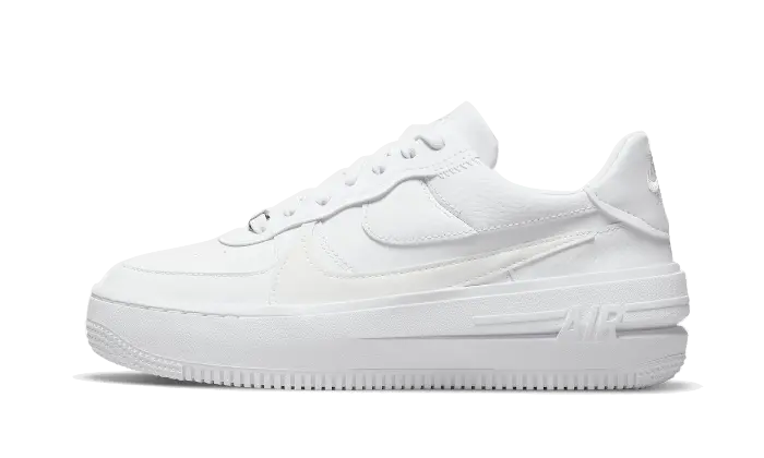 Nike Air Force 1 Low Platform Triple White: la clásica con altura perfecta