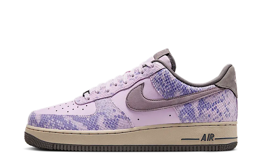 Nike Air Force 1 Low Purple Snakeskin: fialový AF1 s postojem, který potřebujete