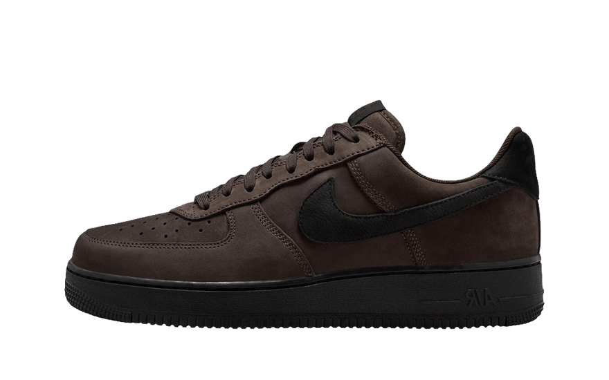 Nike Air Force 1 Low Retro Premium QS Black Tea Badgeless: clásico reinventado para tu streetwear