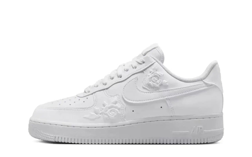 Nike Air Force 1 Low White Roses: las AF1 florales que necesitas en tu armario