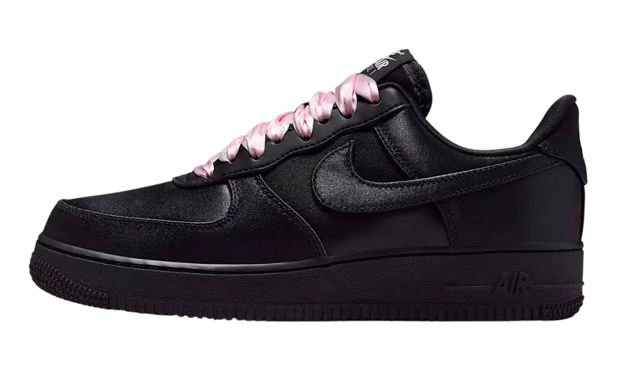 Nike Air Force 1 Low '07 LV8 Černý satén — Městská elegance, která promění tvůj vzhled