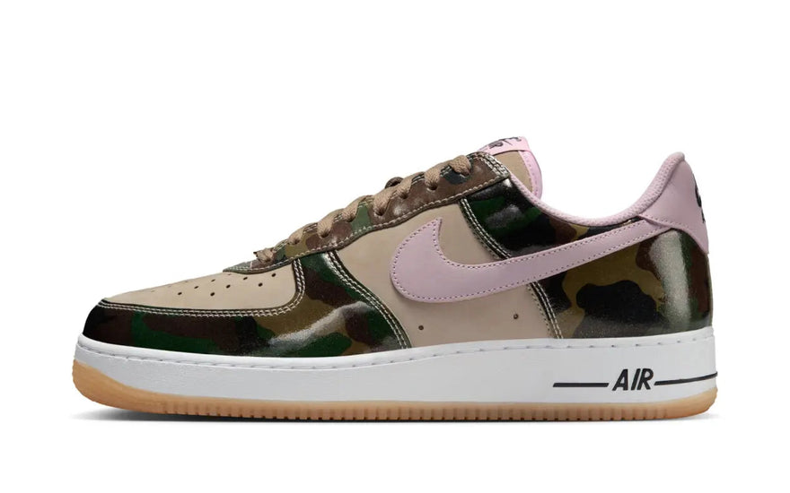 Nike Air Force 1 Low '07 LV8 Lakovaná růžová maskáčová — Lak a růžový maskáč pro výrazný vzhled