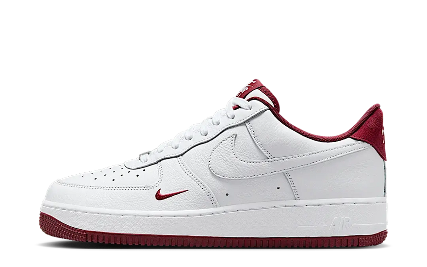 Nike Air Force 1 Low '07 LV8 White Team Red: de vernieuwde klassieker voor jouw streetstyle