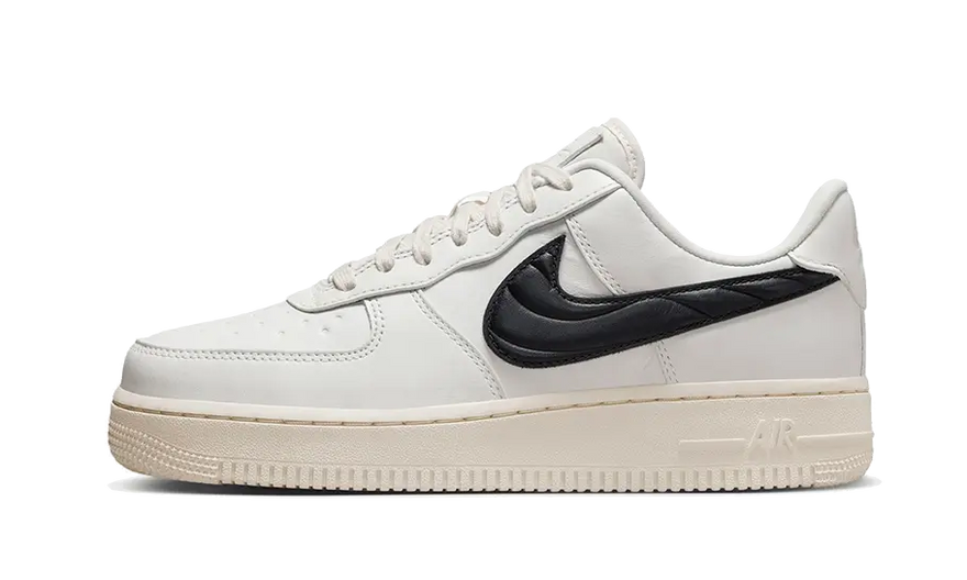 Nike Air Force 1 '07 Quiltet Swoosh Phantom Sort — Den polstrede AF1, som dit klædeskab efterspørger