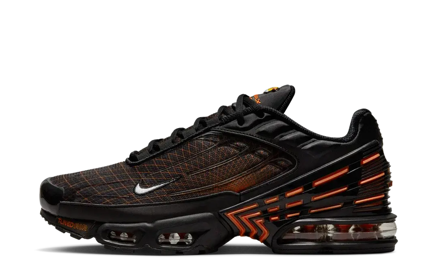 Nike Air Max Plus 3 Black Orange Spirograph: giro urbano con Tuned Air