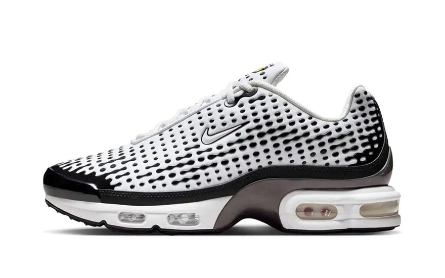 Nike Air Max Plus 7 Bianco Nero: il bianco e nero che domina la strada