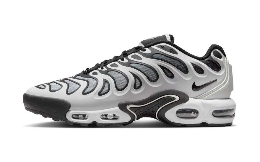 Nike Air Max Plus Drift White Black Metallic Silver: urban stil og komfort