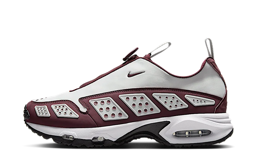 Nike Air Max Sunder Burgundy Crush: retro style with urban comfort